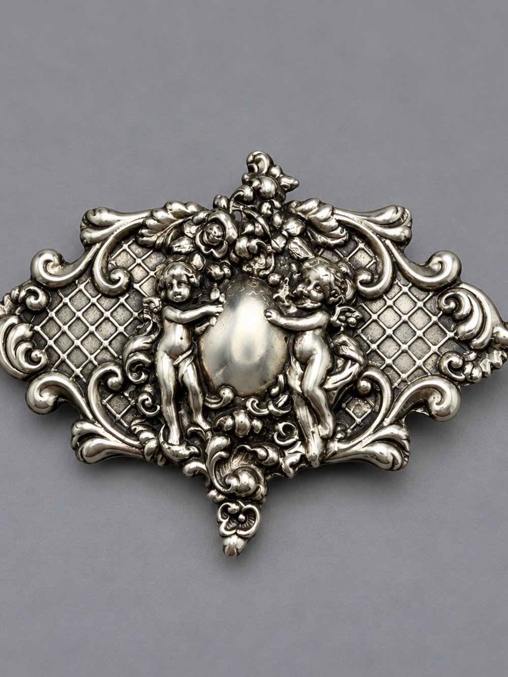 Vintage Pot Metal Cherubs Brooch #cz554